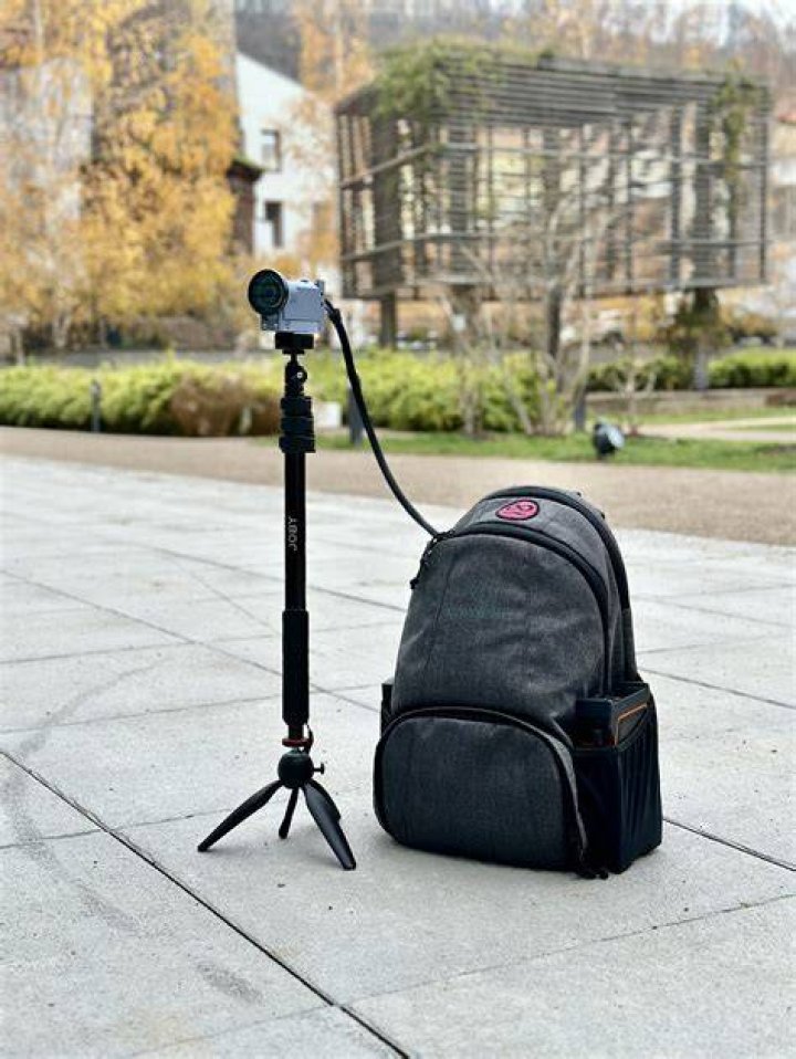 Quick Answer: Does A Backpack Always Weigh 5 5E
